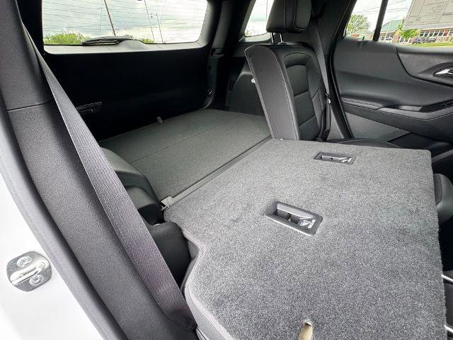 New 2026 Chevrolet Equinox LT w/ Convenience Package II AWD/4WD image 31