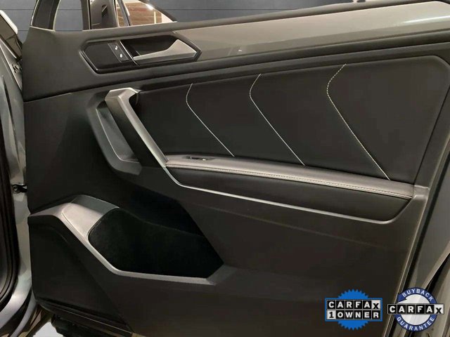 Used 2023 Volkswagen Tiguan SE w/ Panoramic Sunroof Package image 87
