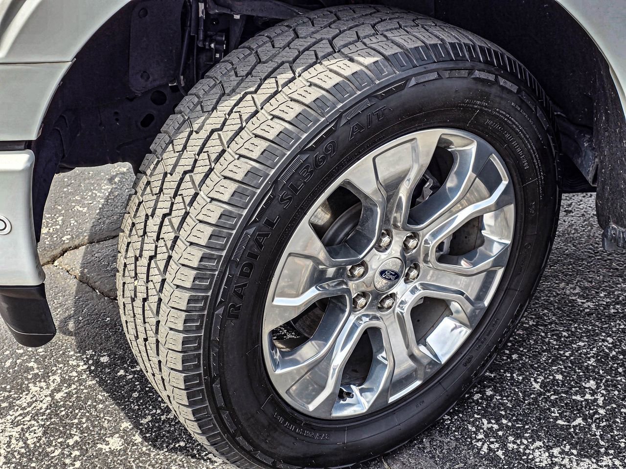 Used 2021 Ford F150 Platinum w/ Equipment Group 701A High AWD/4WD image 14