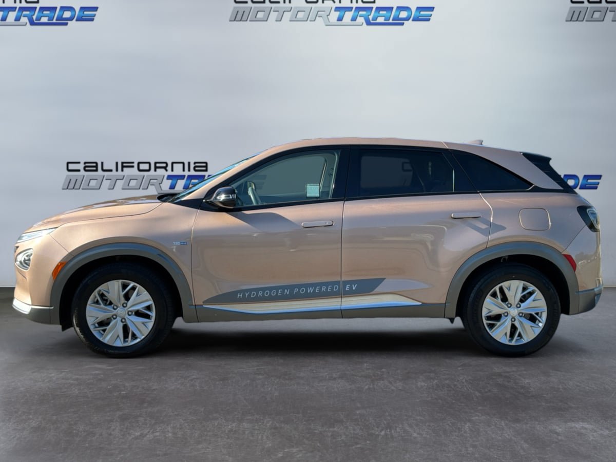 Used 2022 Hyundai Nexo Blue FWD image 8