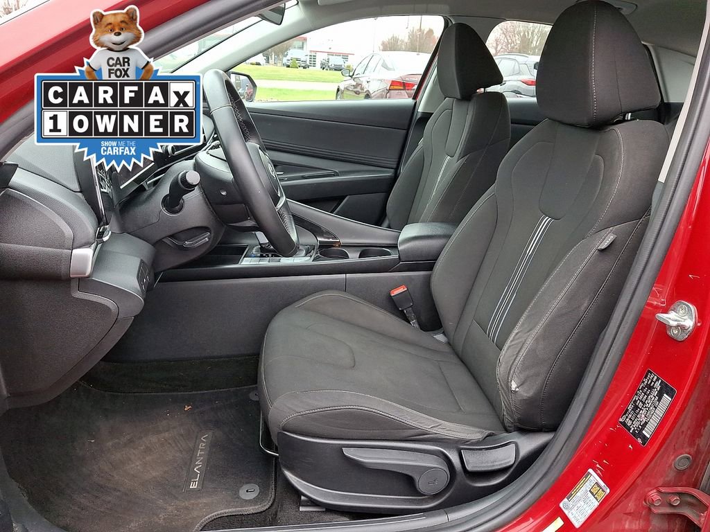 Used 2021 Hyundai Elantra SEL w/ Convenience Package image 14