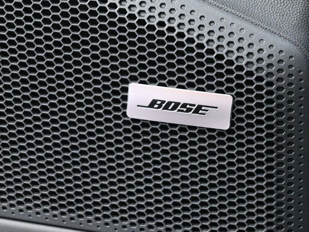 Certified 2024 Porsche Macan Turbo Electric image 26