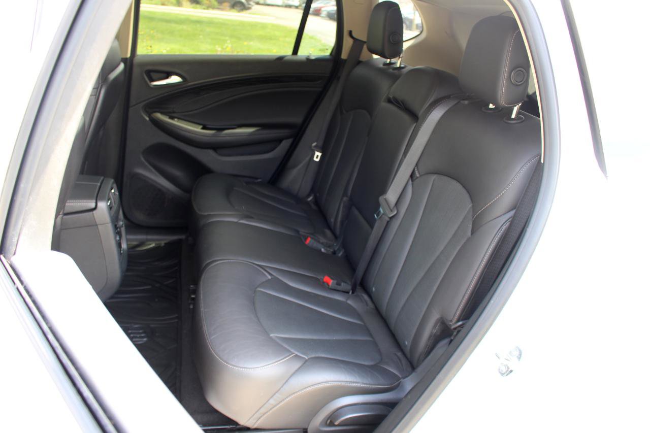 Used 2018 Buick Envision Premium w/ Driver Confidence Package AWD/4WD image 37
