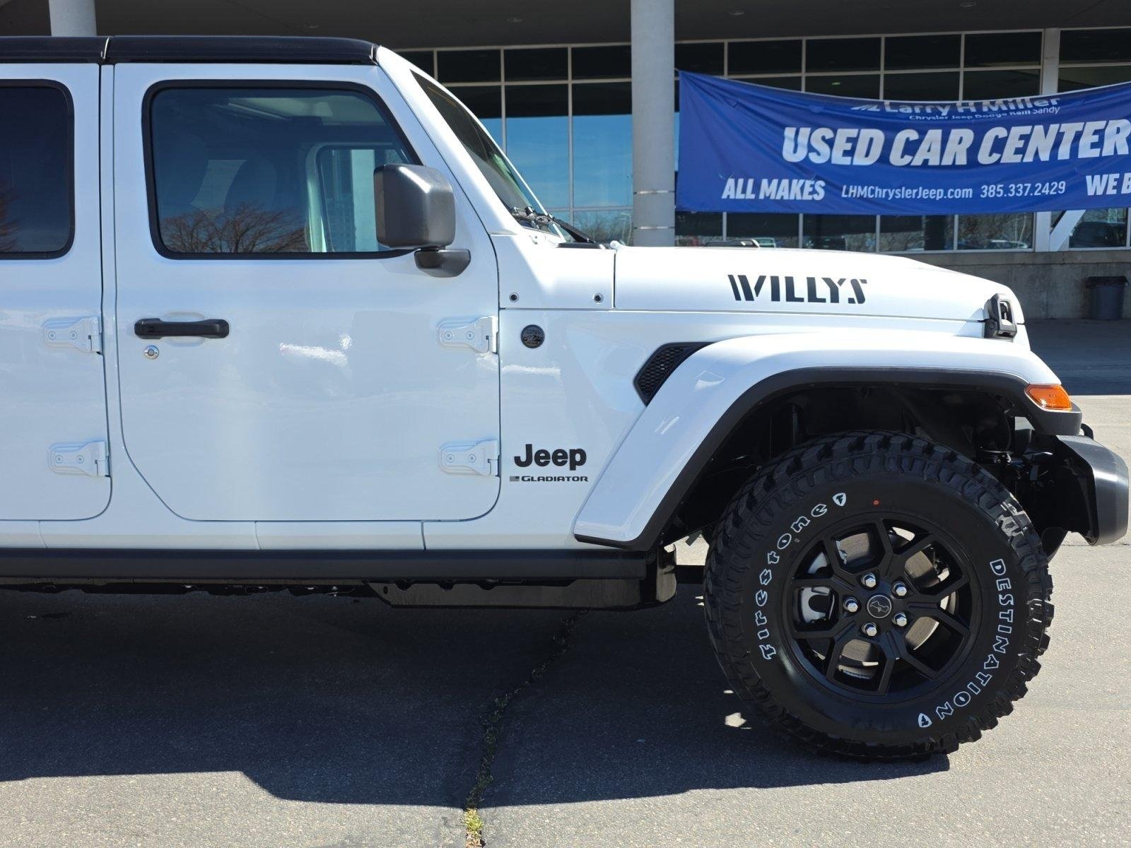 New 2026 Jeep Gladiator Sport AWD/4WD image 12