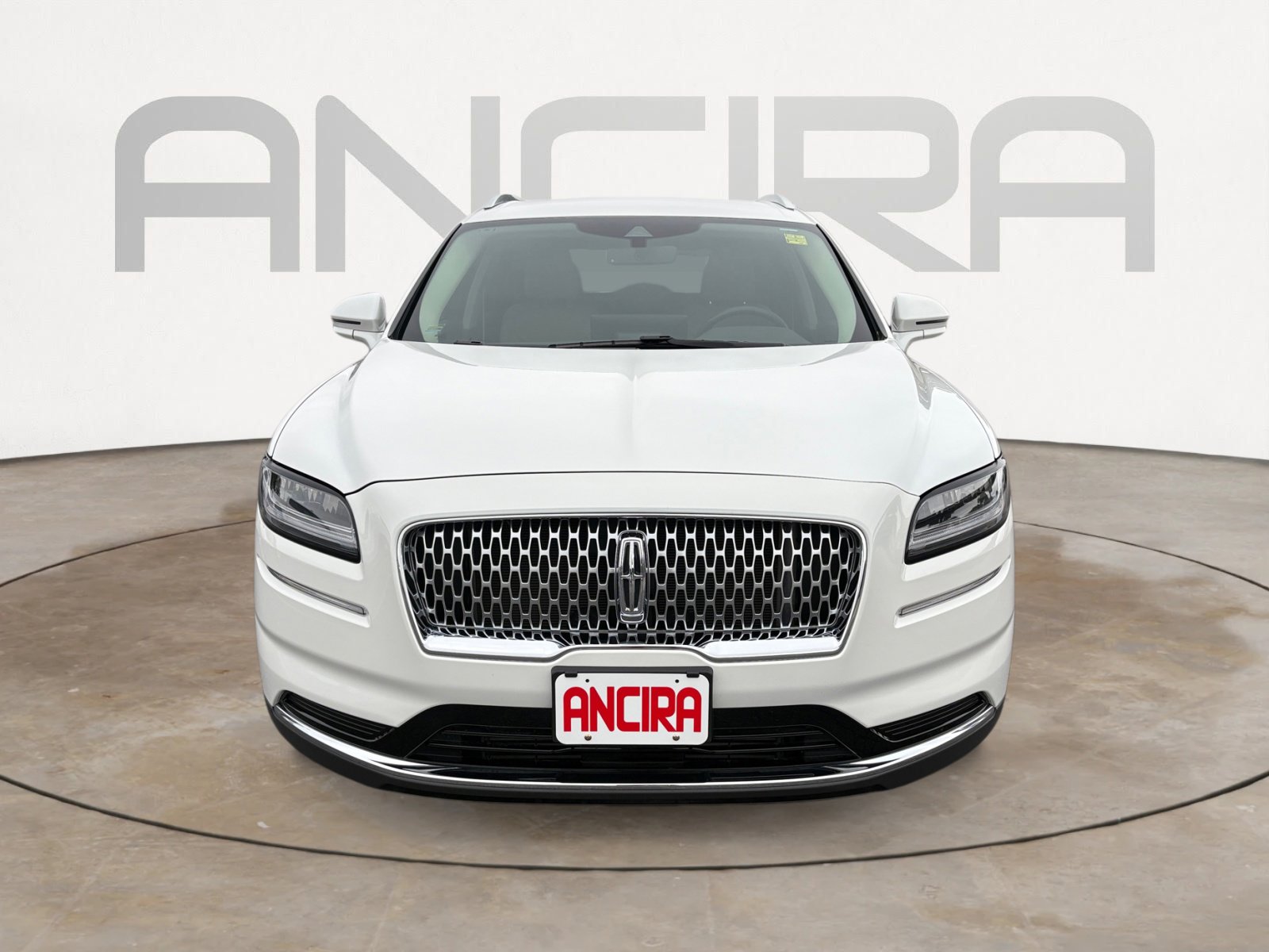 Used 2023 Lincoln Nautilus AWD w/ Premium Package image 5