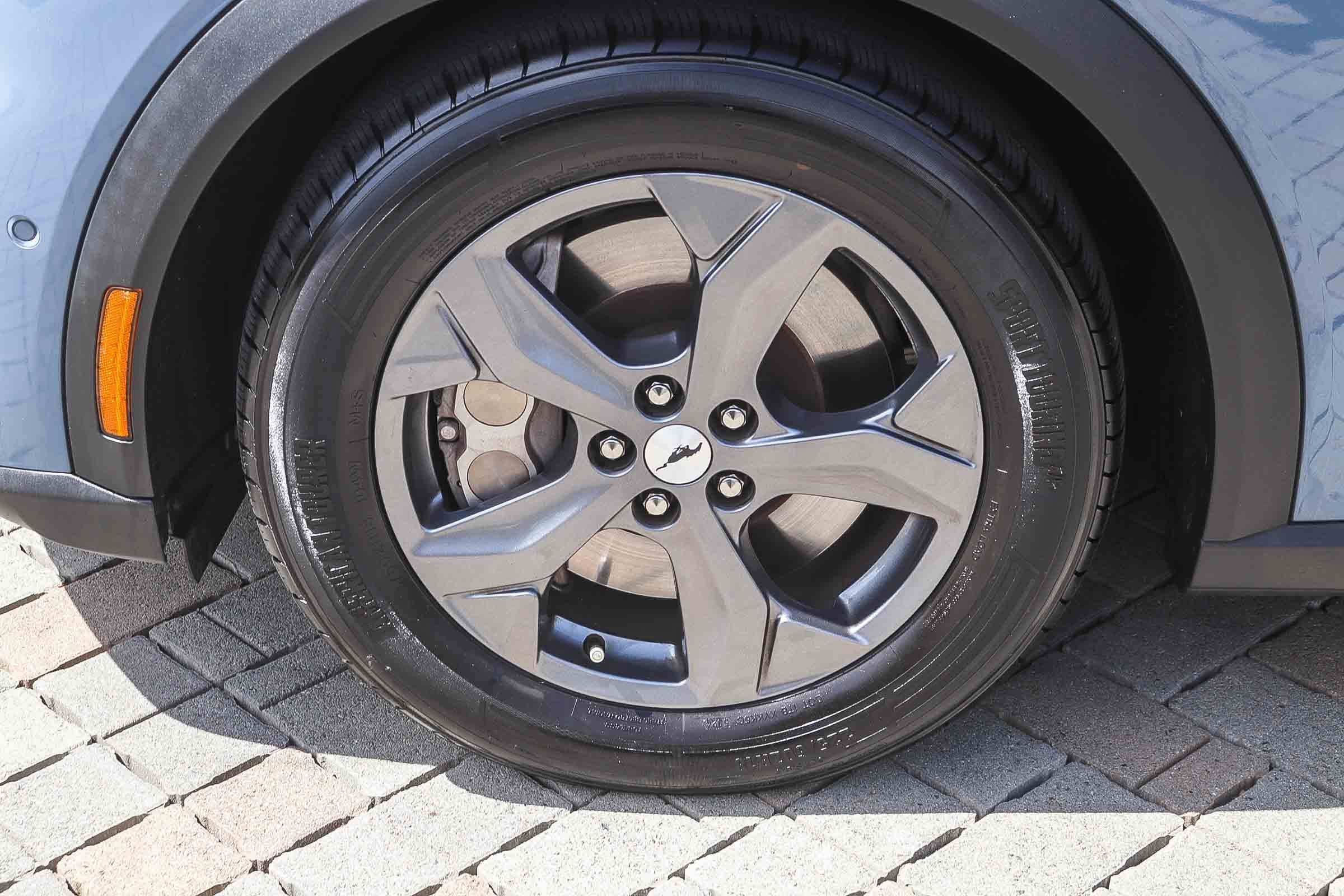 Used 2023 Ford Mustang Mach-E Select image 15