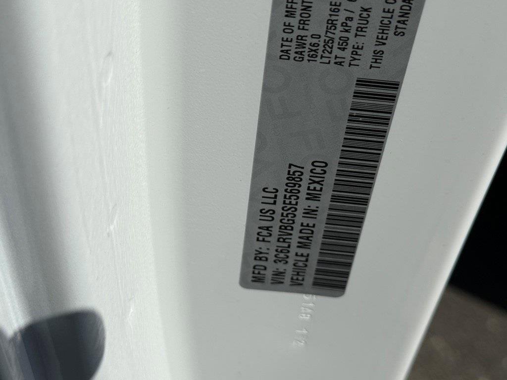 New 2025 RAM ProMaster 1500 w/ Quick Order Package 22G SLT image 31