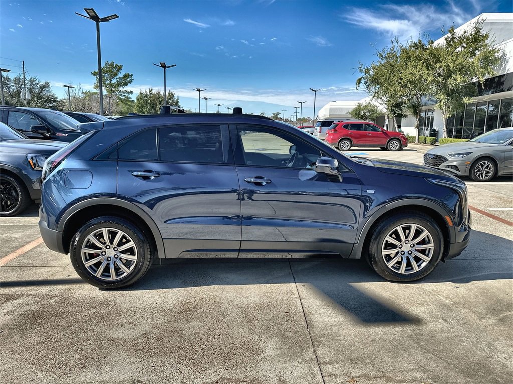 Used 2021 Cadillac XT4 Sport image 10