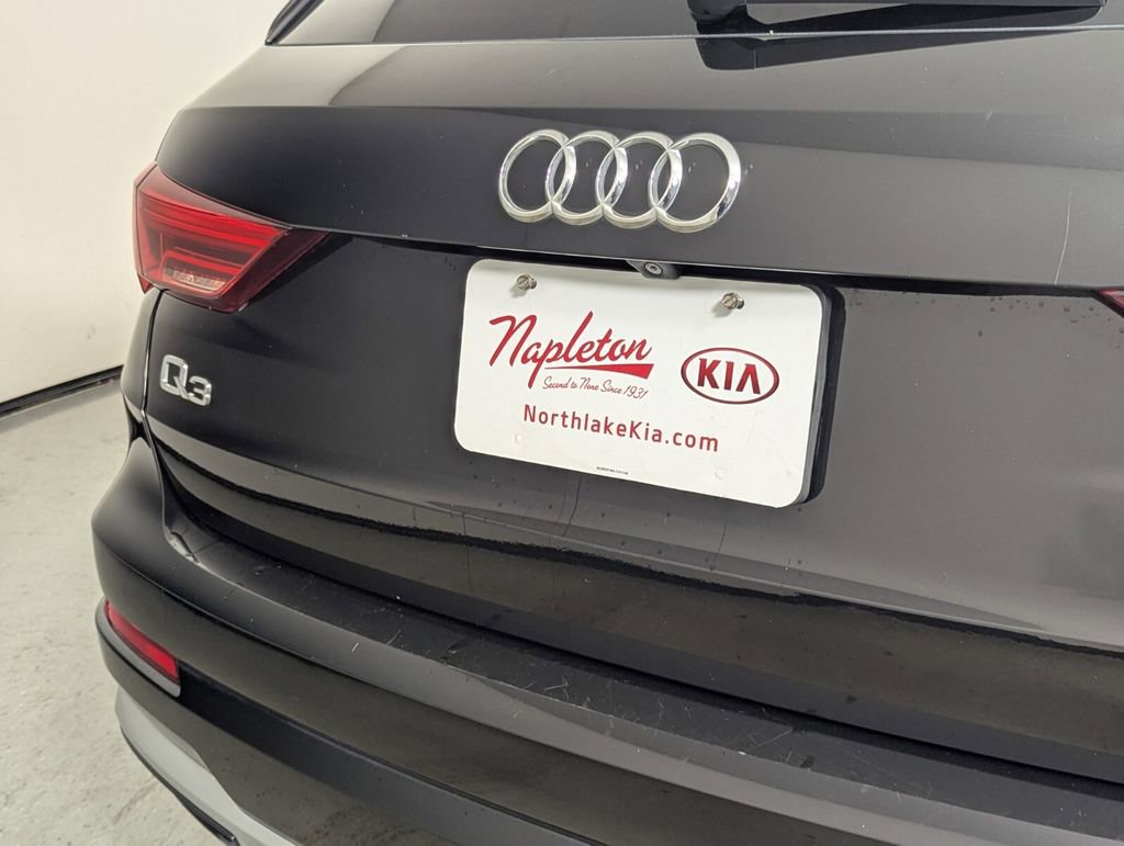 Used 2019 Audi Q3 2.0T Premium image 8