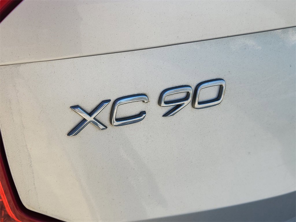 Used 2019 Volvo XC90 T6 Momentum w/ Advanced Package image 11