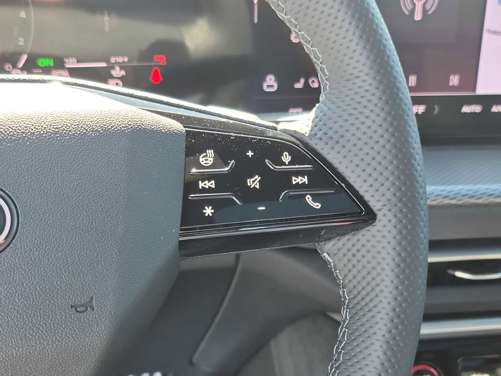 New 2025 Audi SQ5 Premium Plus image 22