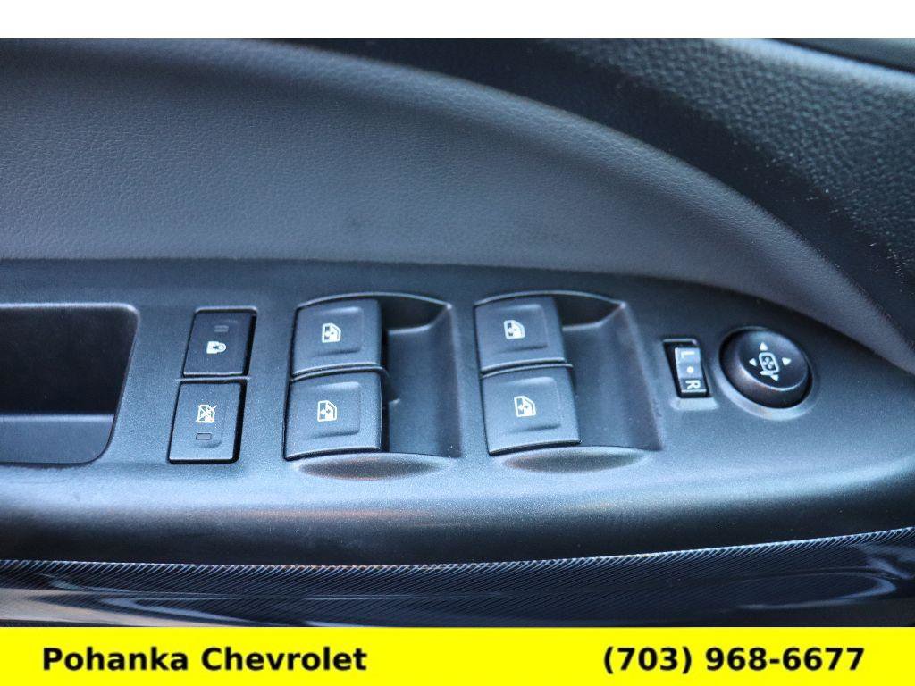 Used 2018 Chevrolet Colorado Z71 image 18