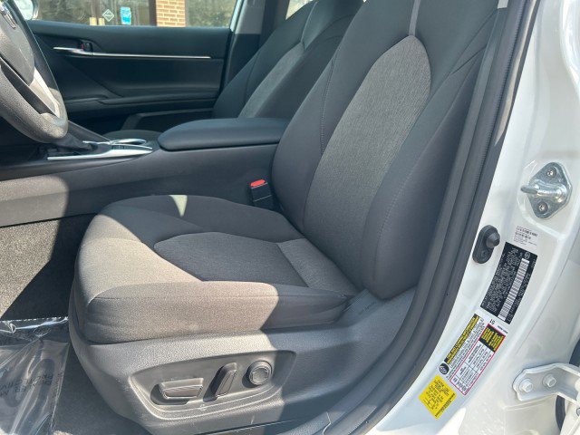 Used 2024 Toyota Camry LE w/ Convenience Package FWD image 11