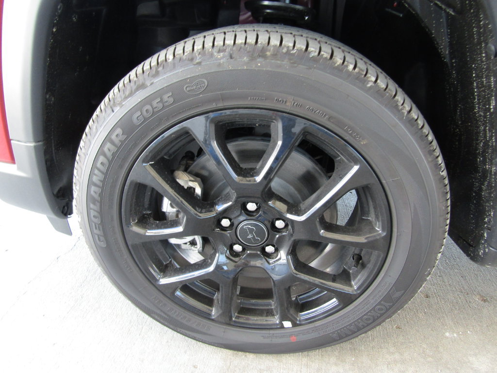 New 2026 Jeep Compass Latitude AWD/4WD image 26