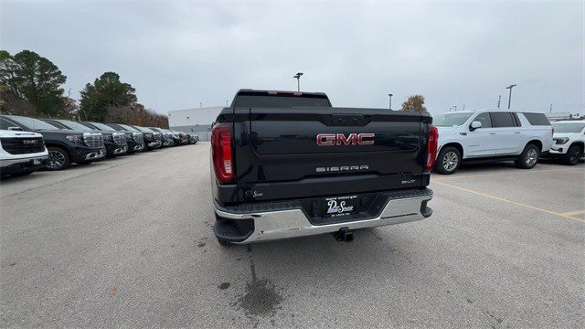 New 2026 GMC Sierra 1500 SLT w/ SLT Premium Package image 7