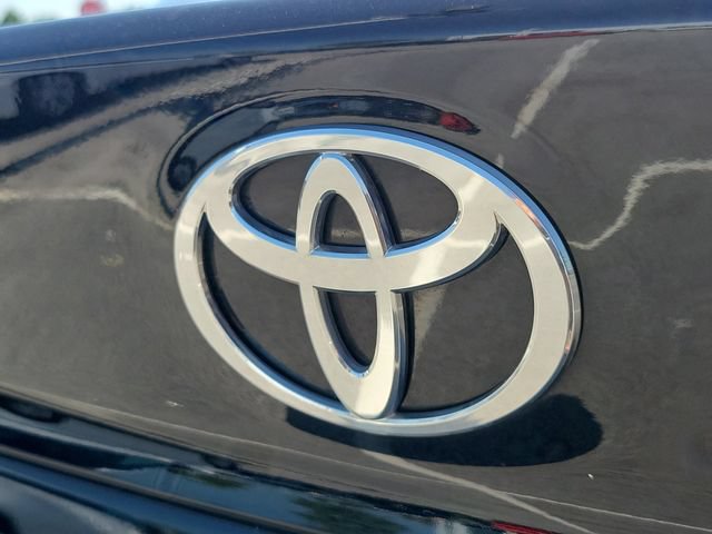 Used 2025 Toyota Camry LE FWD image 8