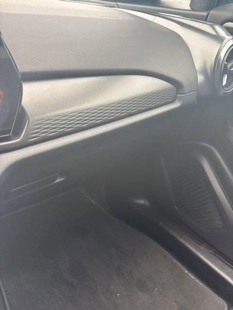 Used 2026 Chevrolet Equinox EV LT image 21