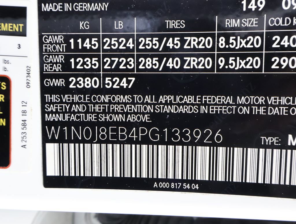 Used 2023 Mercedes-Benz GLC 300 4MATIC Coupe image 12