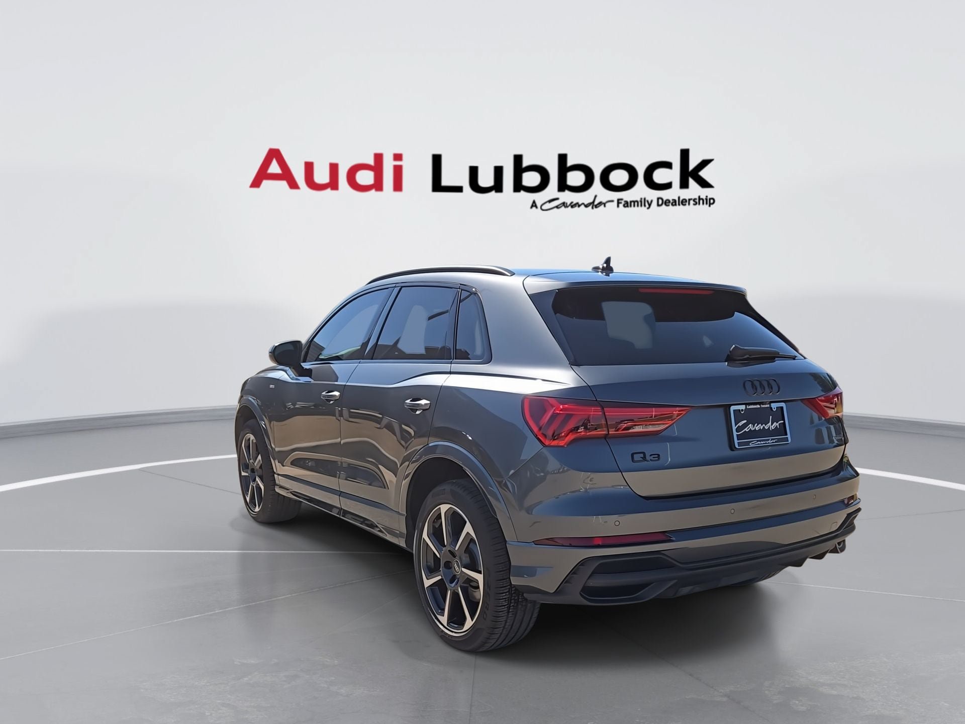 Certified 2025 Audi Q3 2.0T Premium Plus w/ Premium Plus Package AWD/4WD image 6