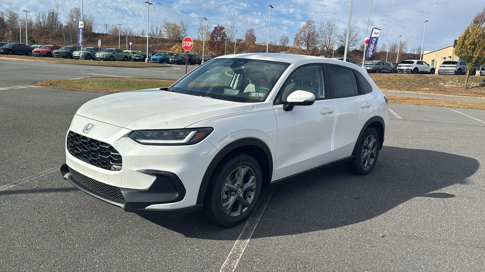 New 2026 Honda HR-V LX image 13