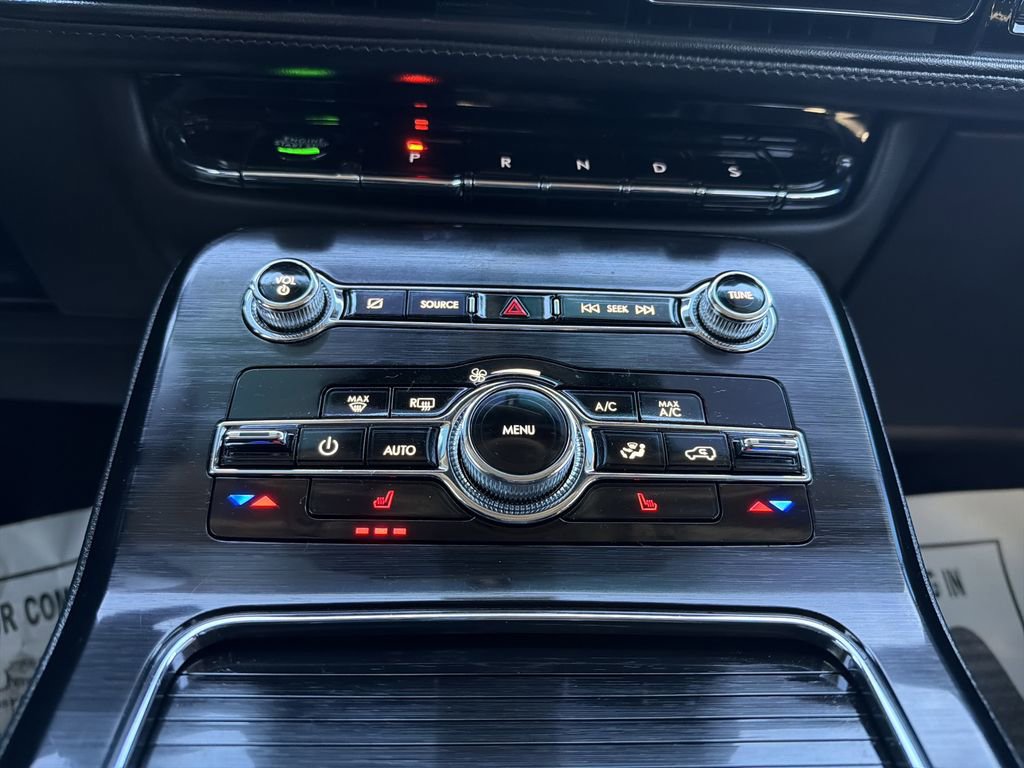 Certified 2023 Lincoln Nautilus AWD w/ Premium Package image 27
