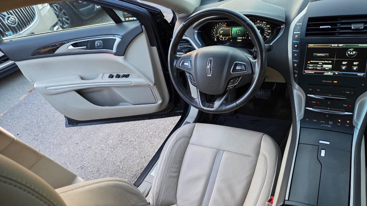 Used 2016 Lincoln MKZ AWD w/ Technology Package image 34