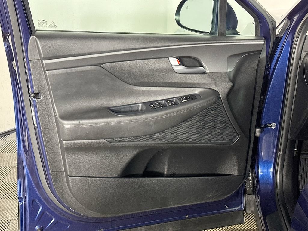 Used 2023 Hyundai Santa Fe SE image 10