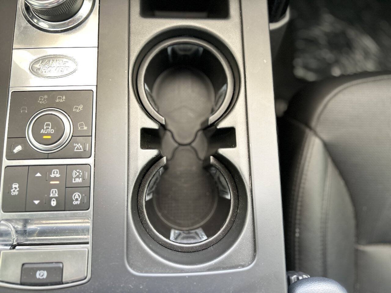 Used 2018 Land Rover Discovery SE AWD/4WD image 73