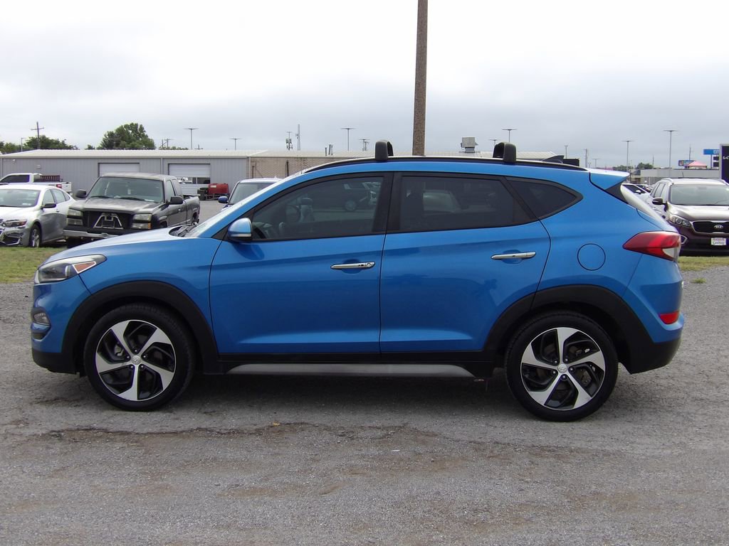 Used 2017 Hyundai Tucson Limited w/ Limited Ultimate Package 03