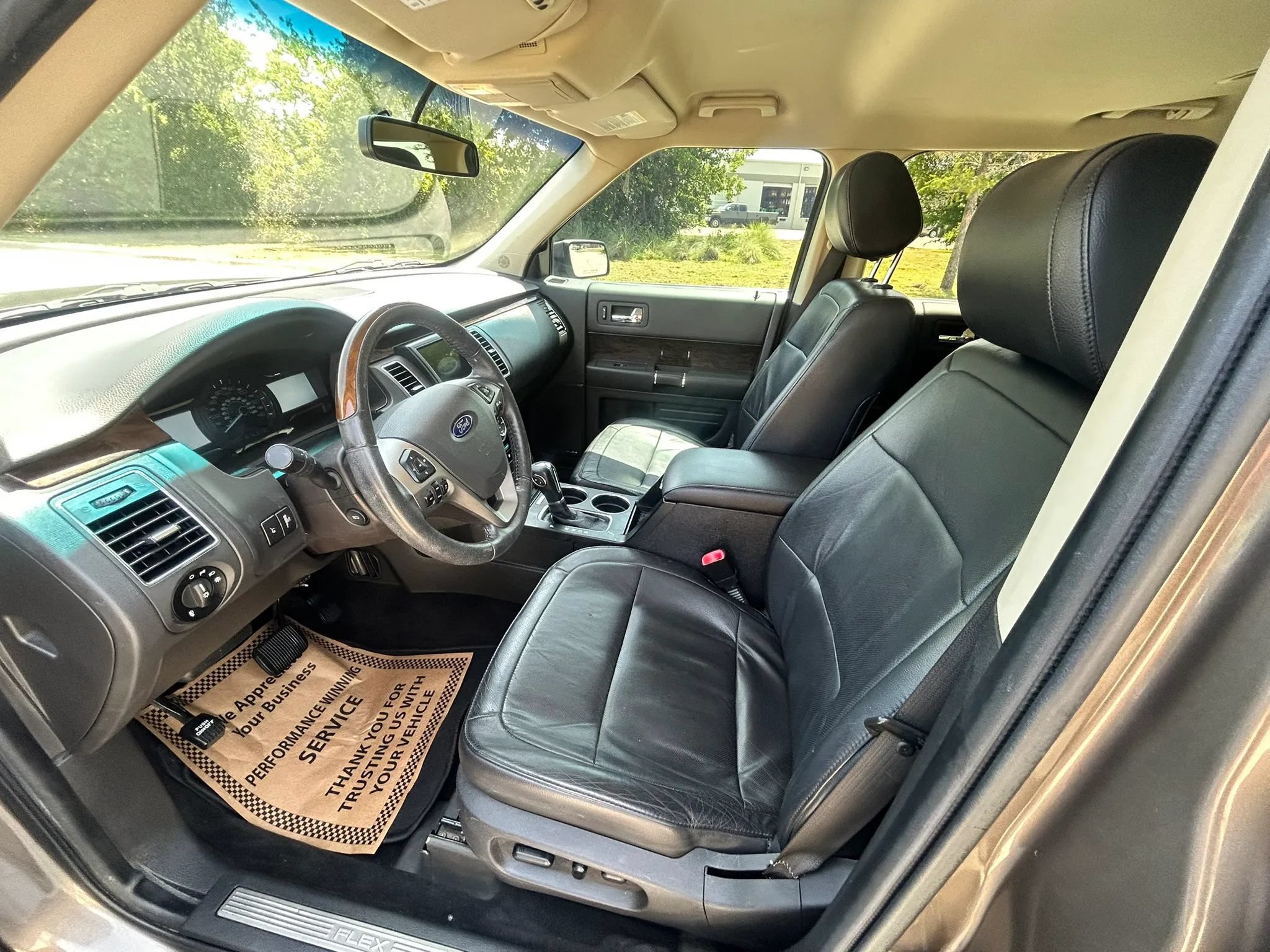 Used 2019 Ford Flex Limited FWD image 12