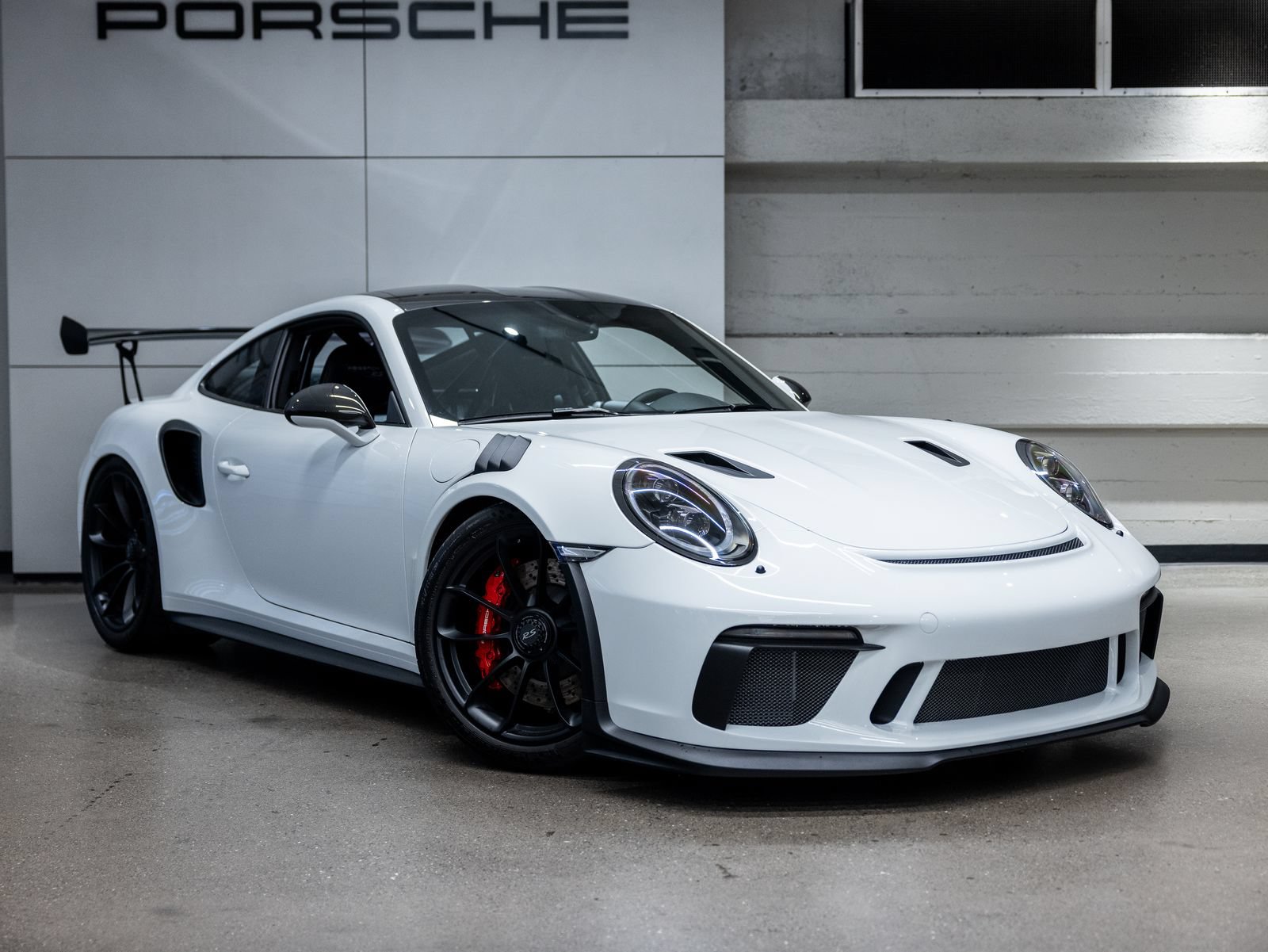 Certified 2019 Porsche 911 GT3 RS RWD image 11