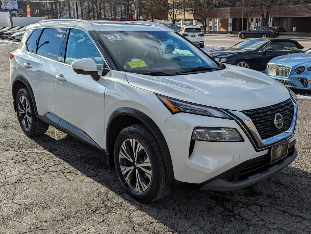 Used 2021 Nissan Rogue SV w/ Premium Package AWD/4WD image 5