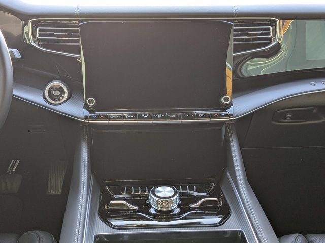 New 2026 Jeep Grand Wagoneer Summit w/ Rear Seat Video Group I AWD/4WD image 18