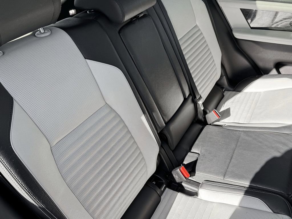 Used 2020 Land Rover Discovery Sport S R-Dynamic image 27