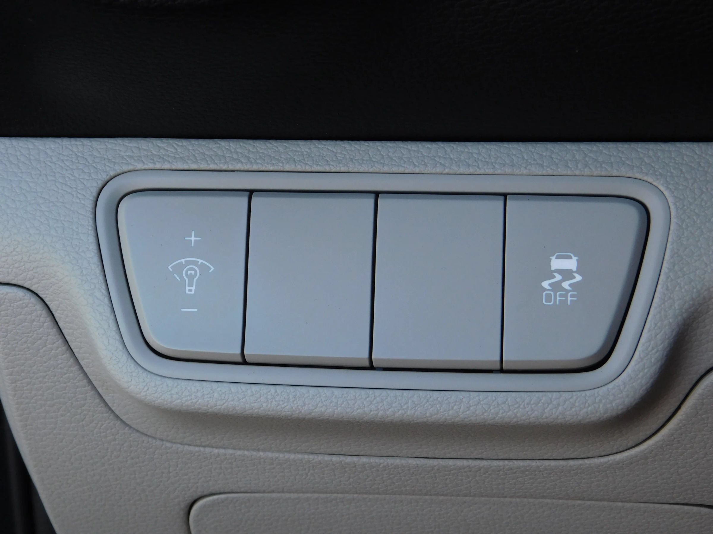 Used 2023 Kia Forte LXS FWD image 23