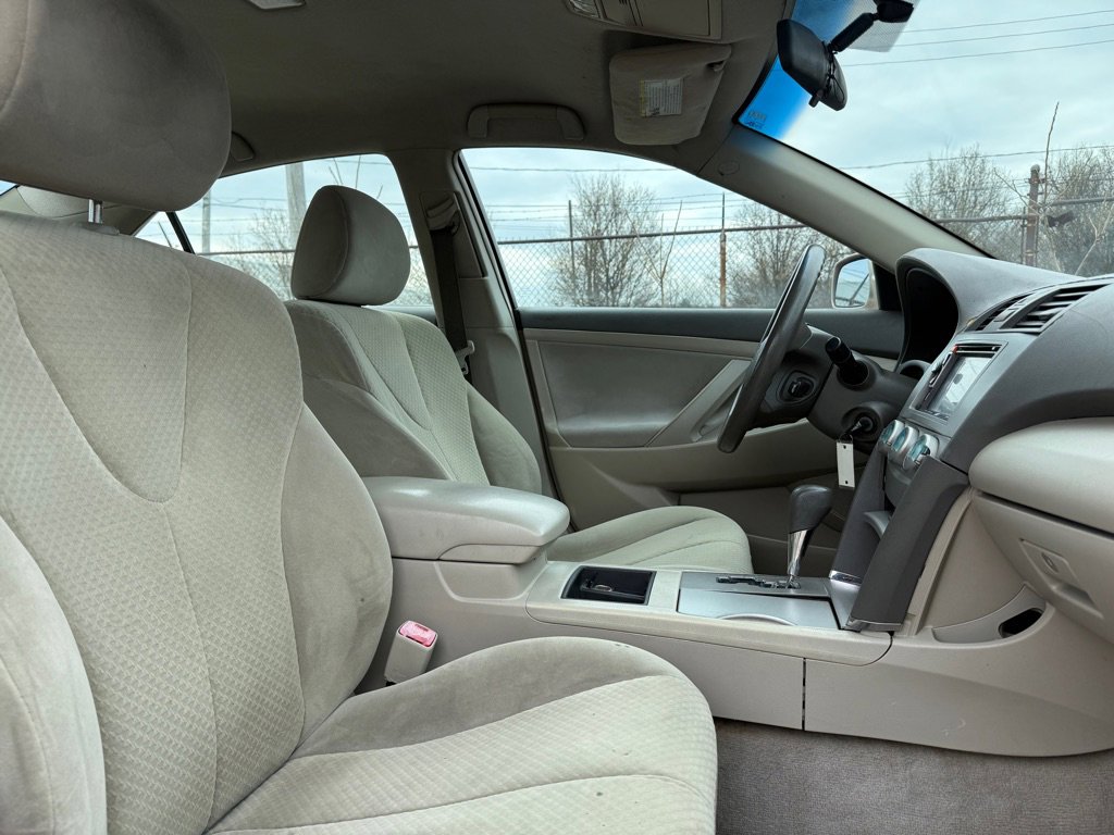 Used 2008 Toyota Camry CE FWD image 9