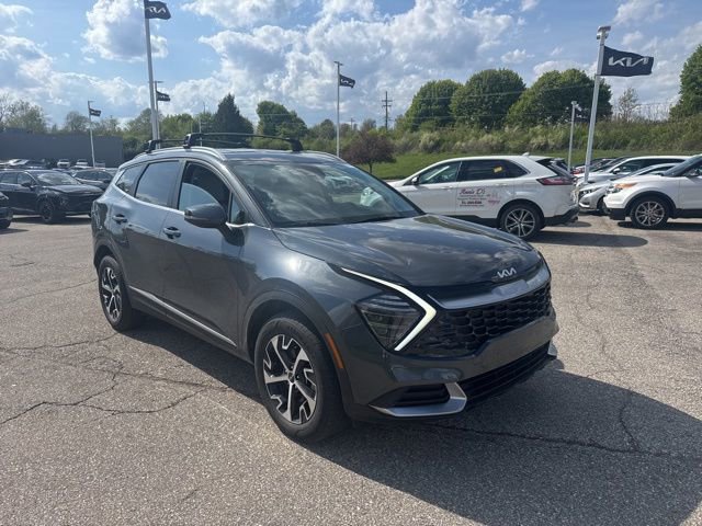Certified 2024 Kia Sportage EX AWD/4WD image 7