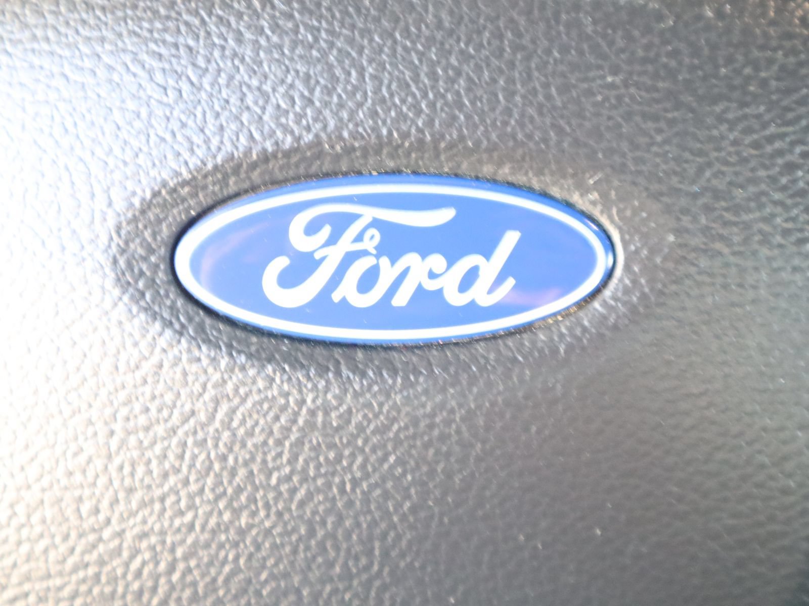 Used 2020 Ford F150 Platinum w/ Equipment Group 701A Luxury AWD/4WD image 32