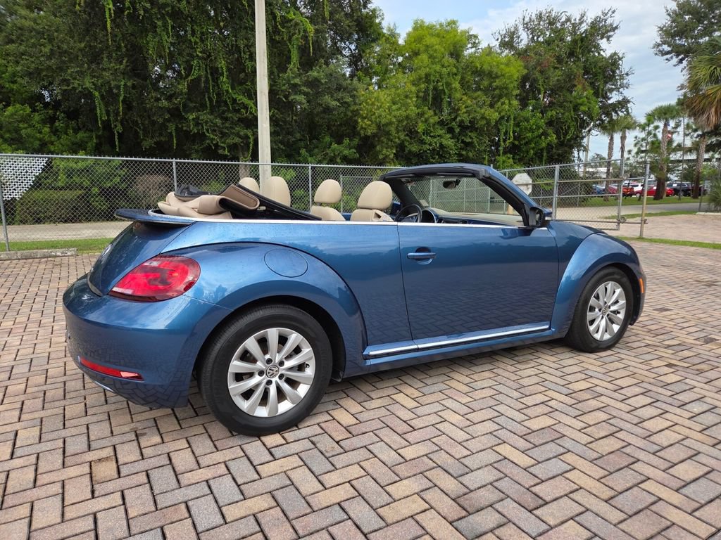 Used 2019 Volkswagen Beetle 2.0T S FWD image 11