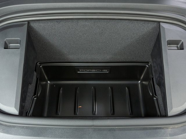 Certified 2025 Porsche Taycan image 27