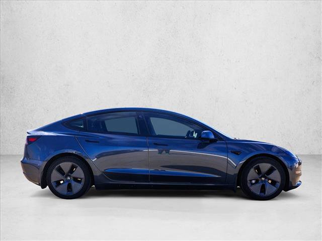 Used 2021 Tesla Model 3 Standard Range Plus image 4