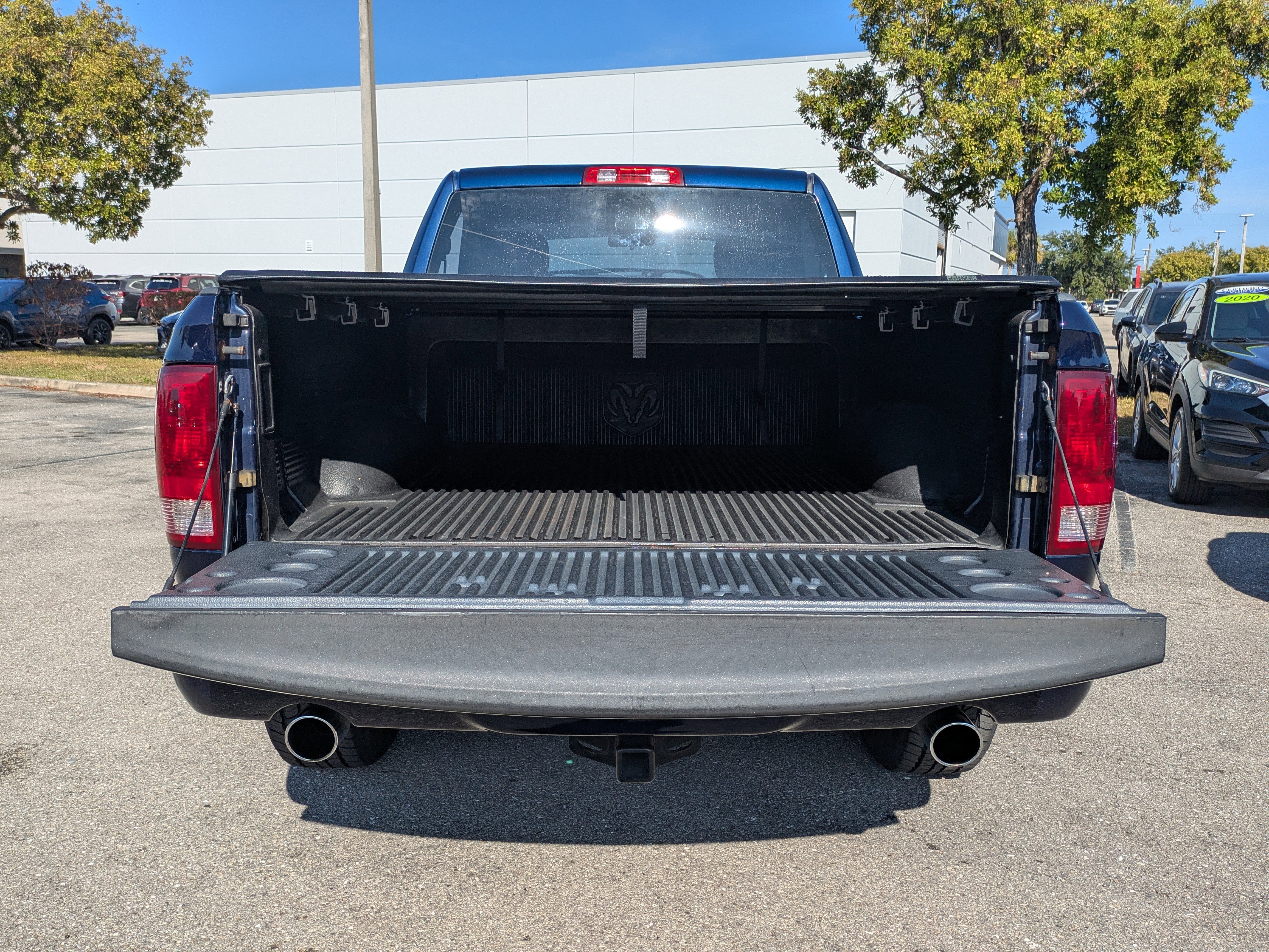 Used 2014 RAM 1500 Express image 13
