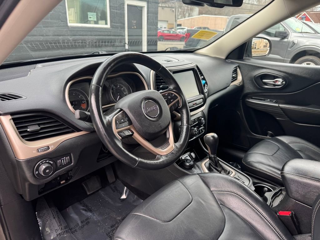 Used 2014 Jeep Cherokee Limited AWD/4WD image 26