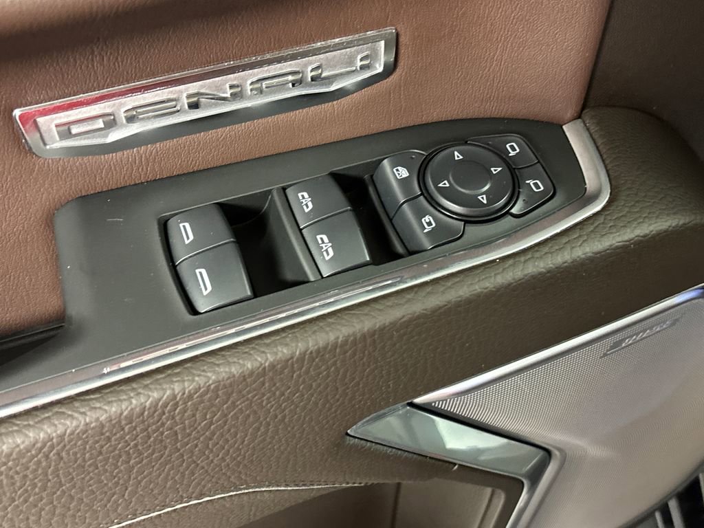 Used 2024 GMC Sierra 1500 Denali image 23