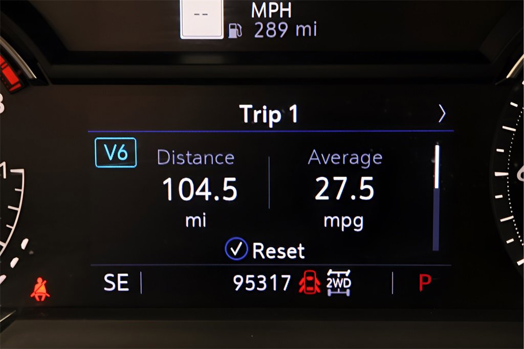 Used 2023 Cadillac XT5 Premium Luxury image 14