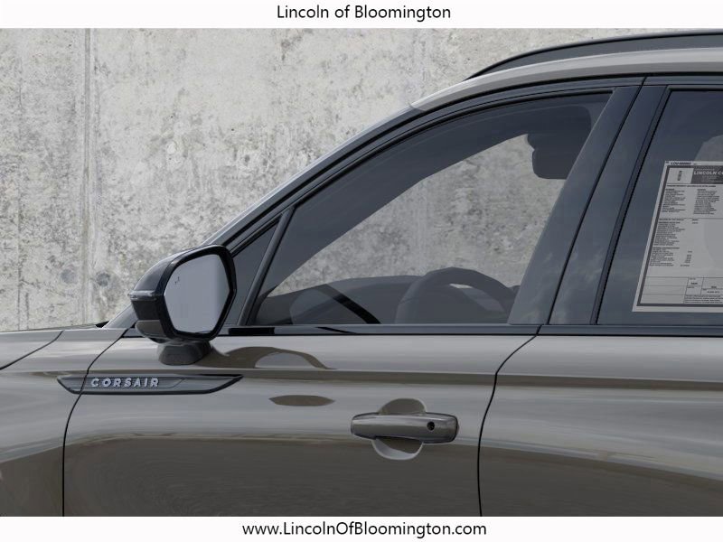 New 2025 Lincoln Corsair Reserve w/ Equipment Group 202A image 23