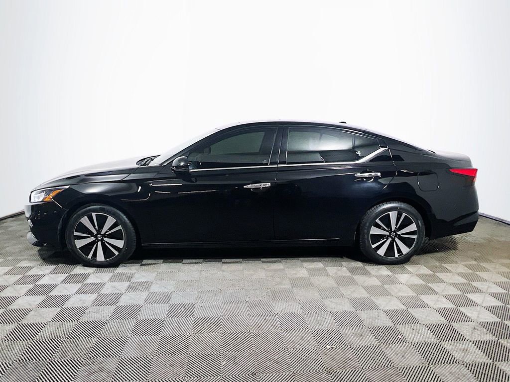 Used 2019 Nissan Altima 2.5 SL FWD image 4