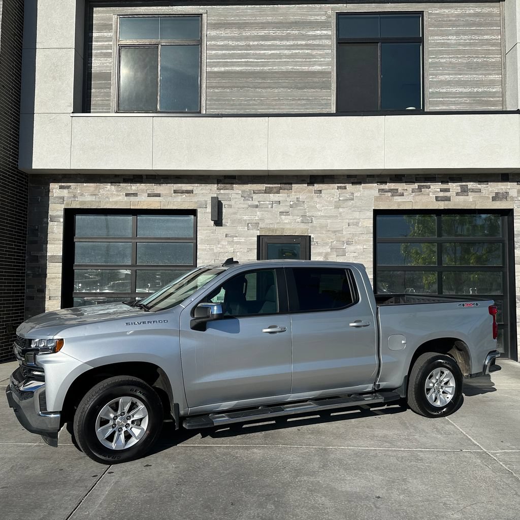 Used 2022 Chevrolet Silverado 1500 LT w/ Bed Protection Package AWD/4WD image 7