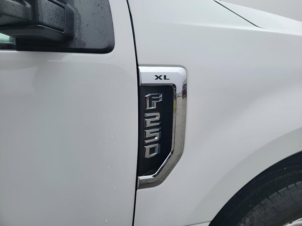 Used 2019 Ford F250 XL image 24