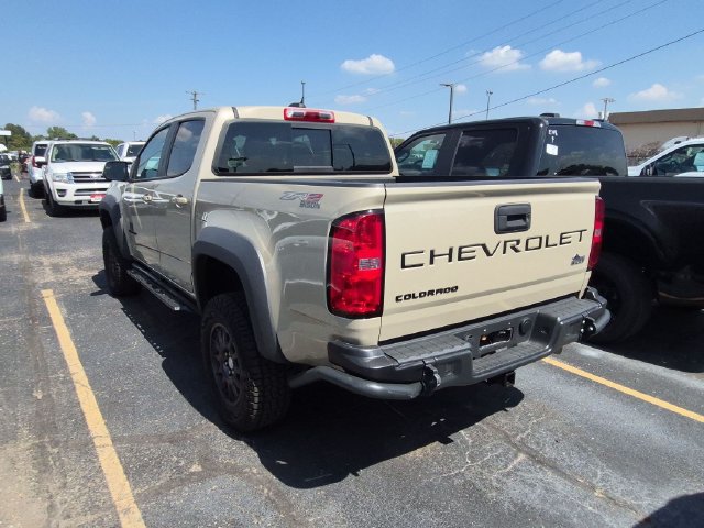Used 2021 Chevrolet Colorado ZR2 w/ Colorado ZR2 Bison Edition AWD/4WD image 2